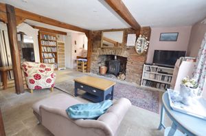 Lounge- click for photo gallery